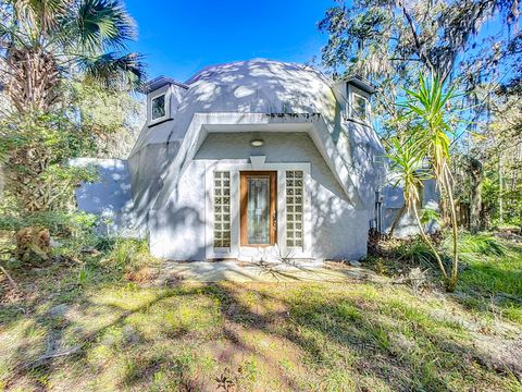 A home in Yulee