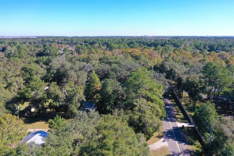 A home in Yulee