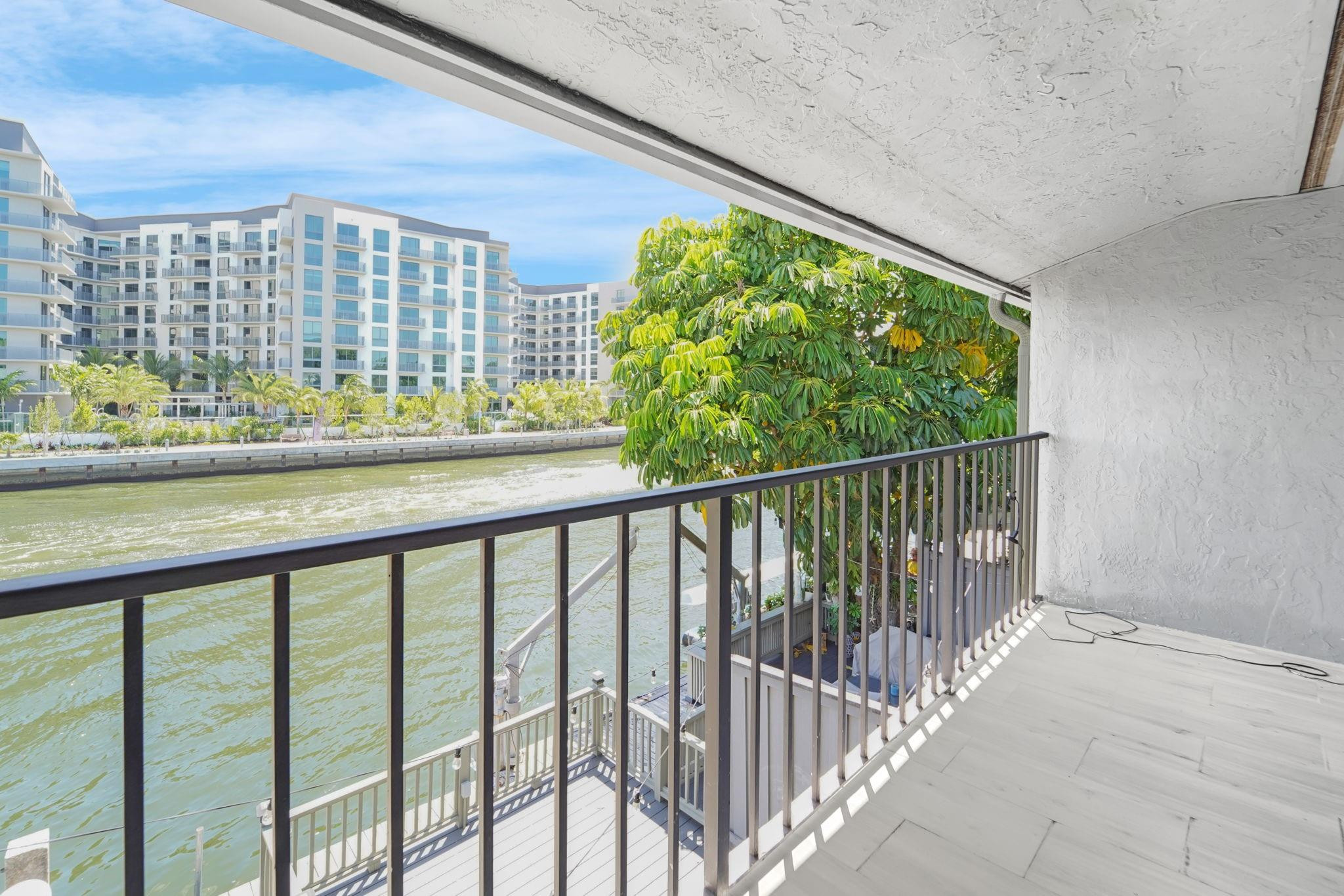 Snug Harbor - Residential