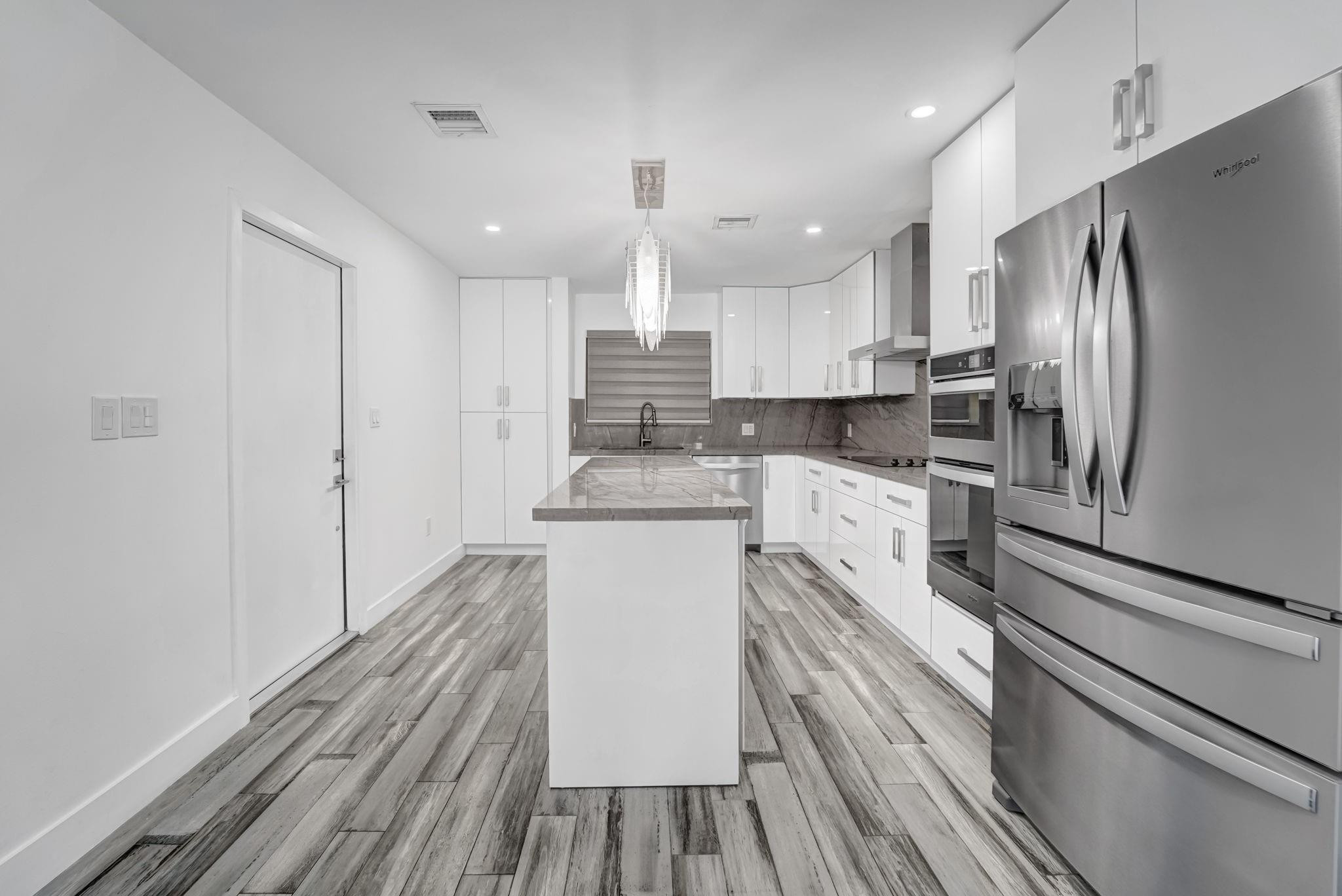 Snug Harbor - Residential