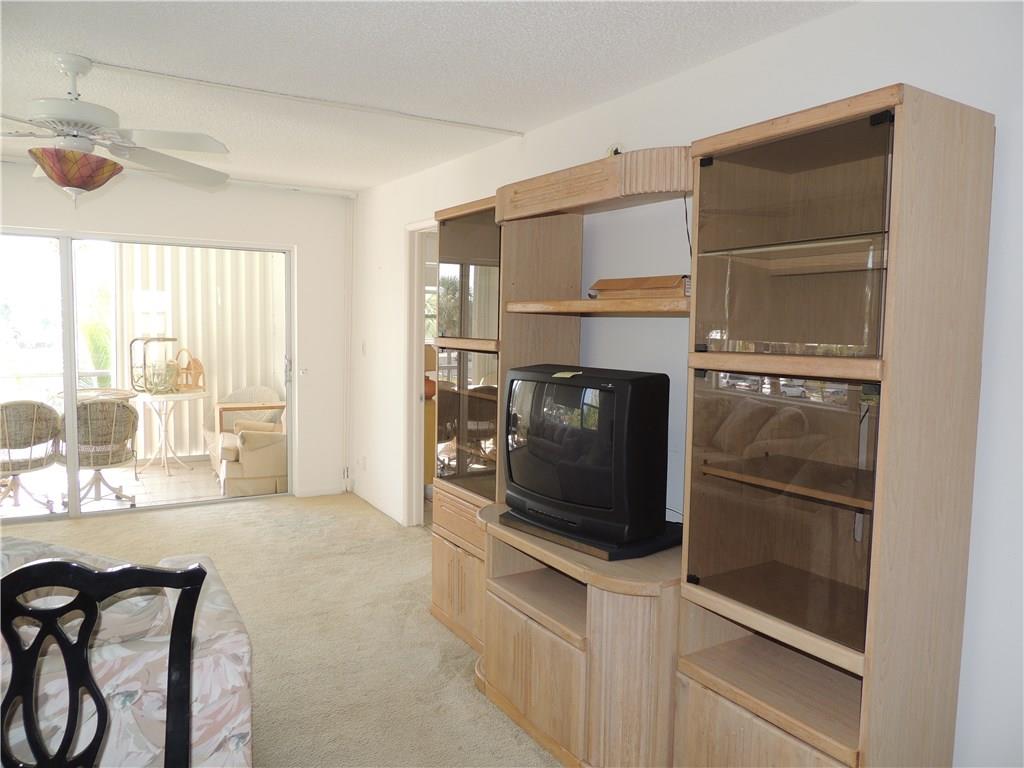 Oceanside North Condo - Residential Lease