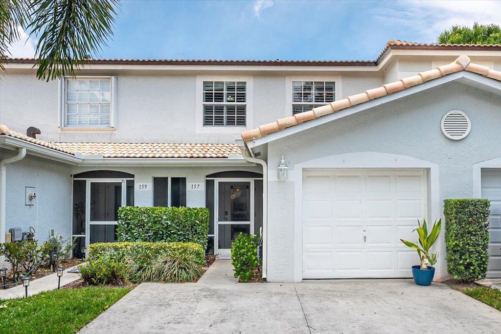 Photo of 157 Fox Meadow Run, Jupiter, FL 33458 (MLS # R11093715)