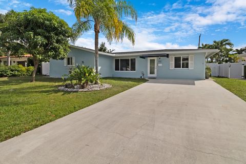 A home in Deerfield Beach