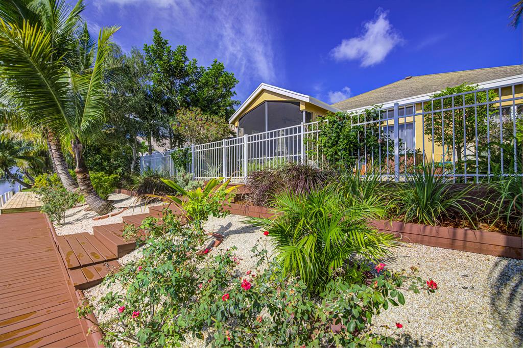 SARATOGA AT ROYAL PALM 3 - Residential