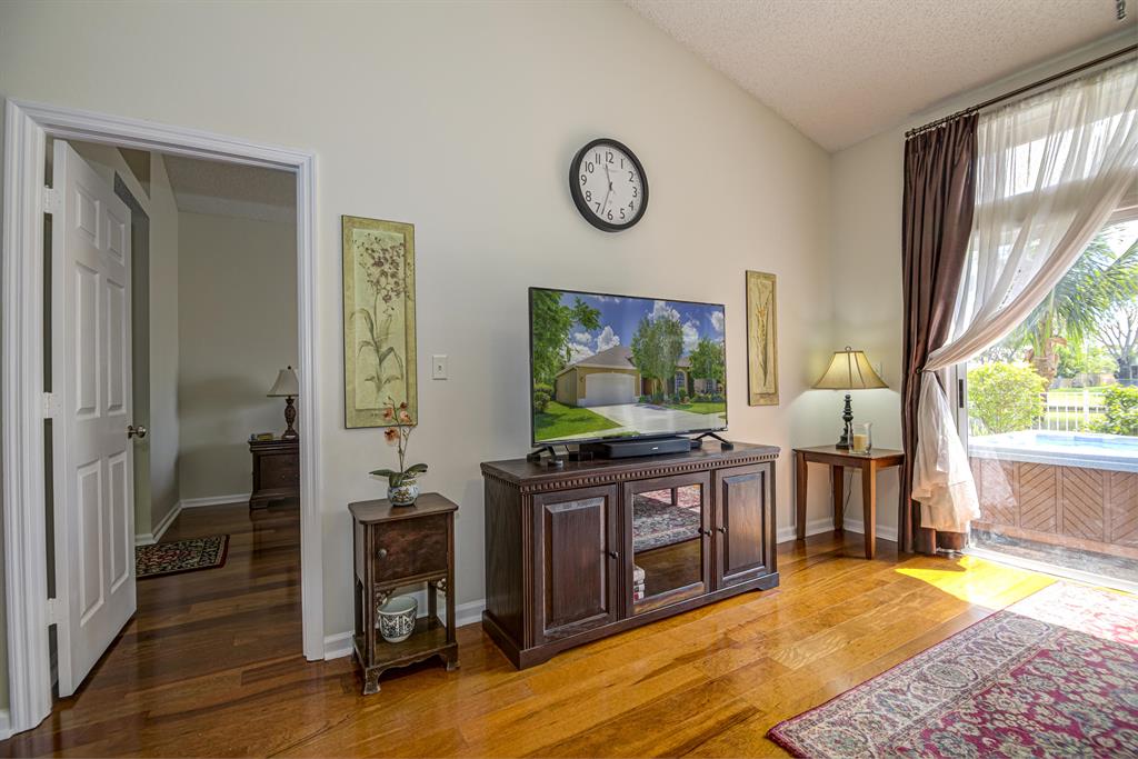 SARATOGA AT ROYAL PALM 3 - Residential