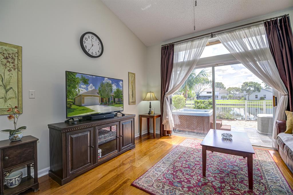 SARATOGA AT ROYAL PALM 3 - Residential