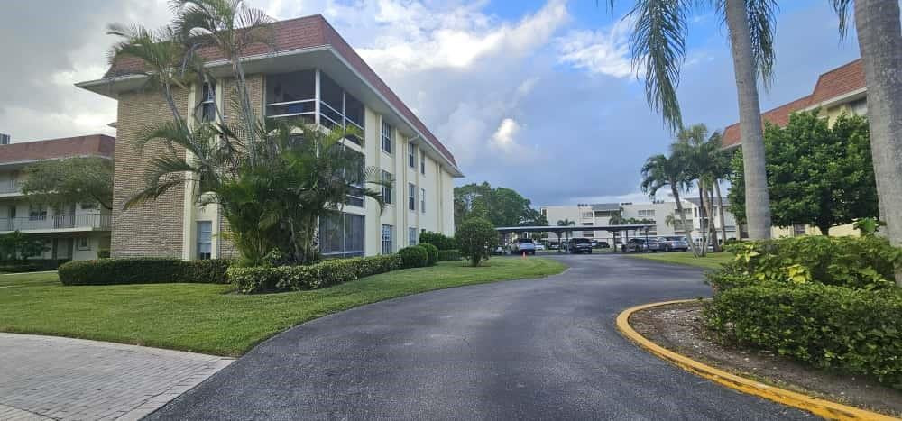 TAMBERLANE 6 CONDO - Residential