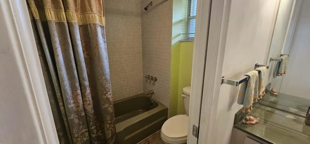 TAMBERLANE 6 CONDO - Residential