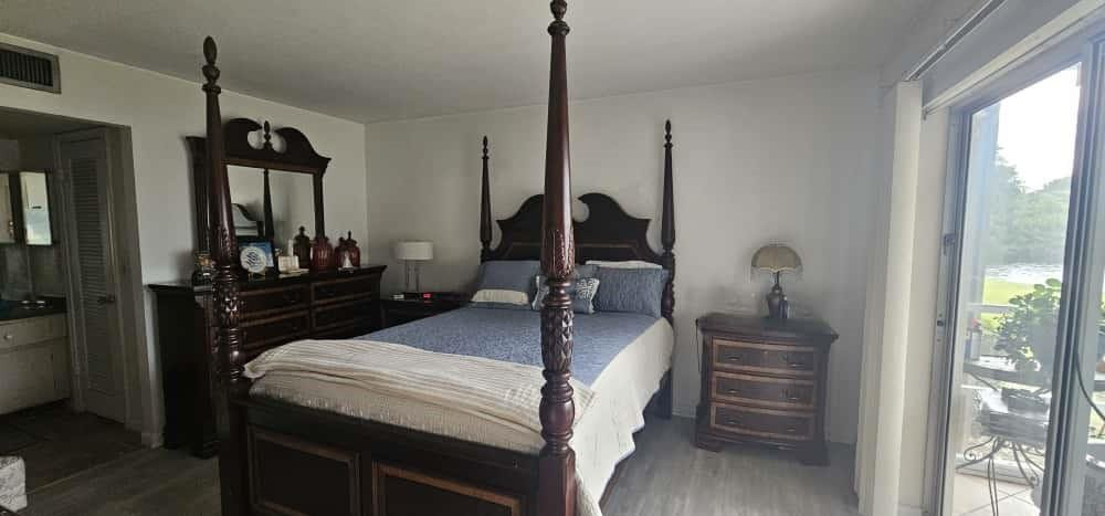 TAMBERLANE 6 CONDO - Residential