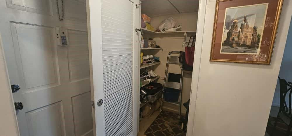 TAMBERLANE 6 CONDO - Residential