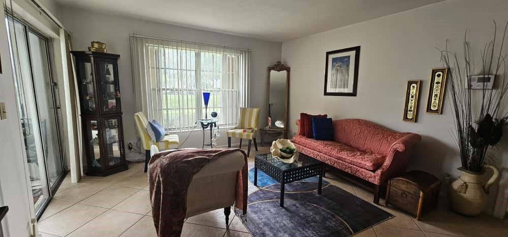 TAMBERLANE 6 CONDO - Residential