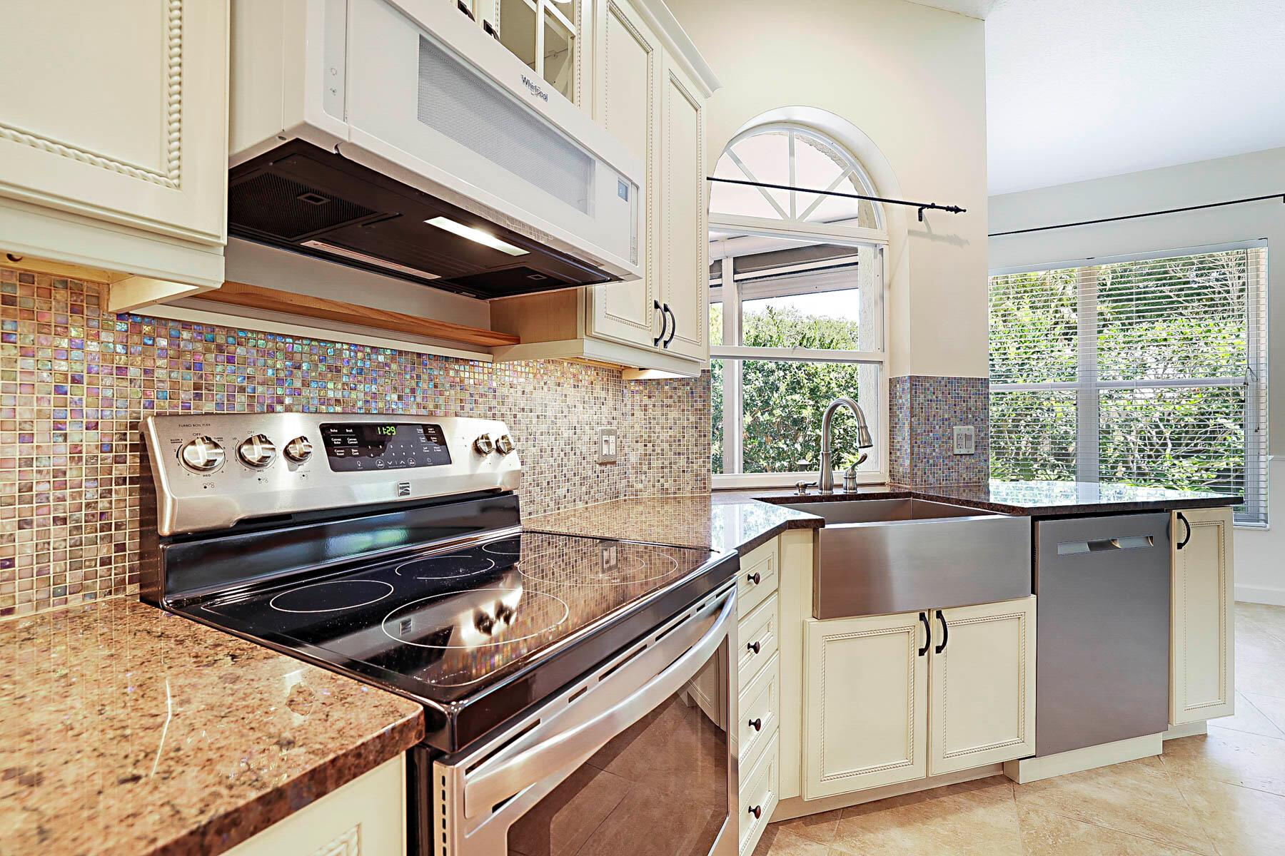 Jupiter, Florida 33458, United States, 3 Bedrooms Bedrooms, ,3 BathroomsBathrooms,Residential,Active,207903