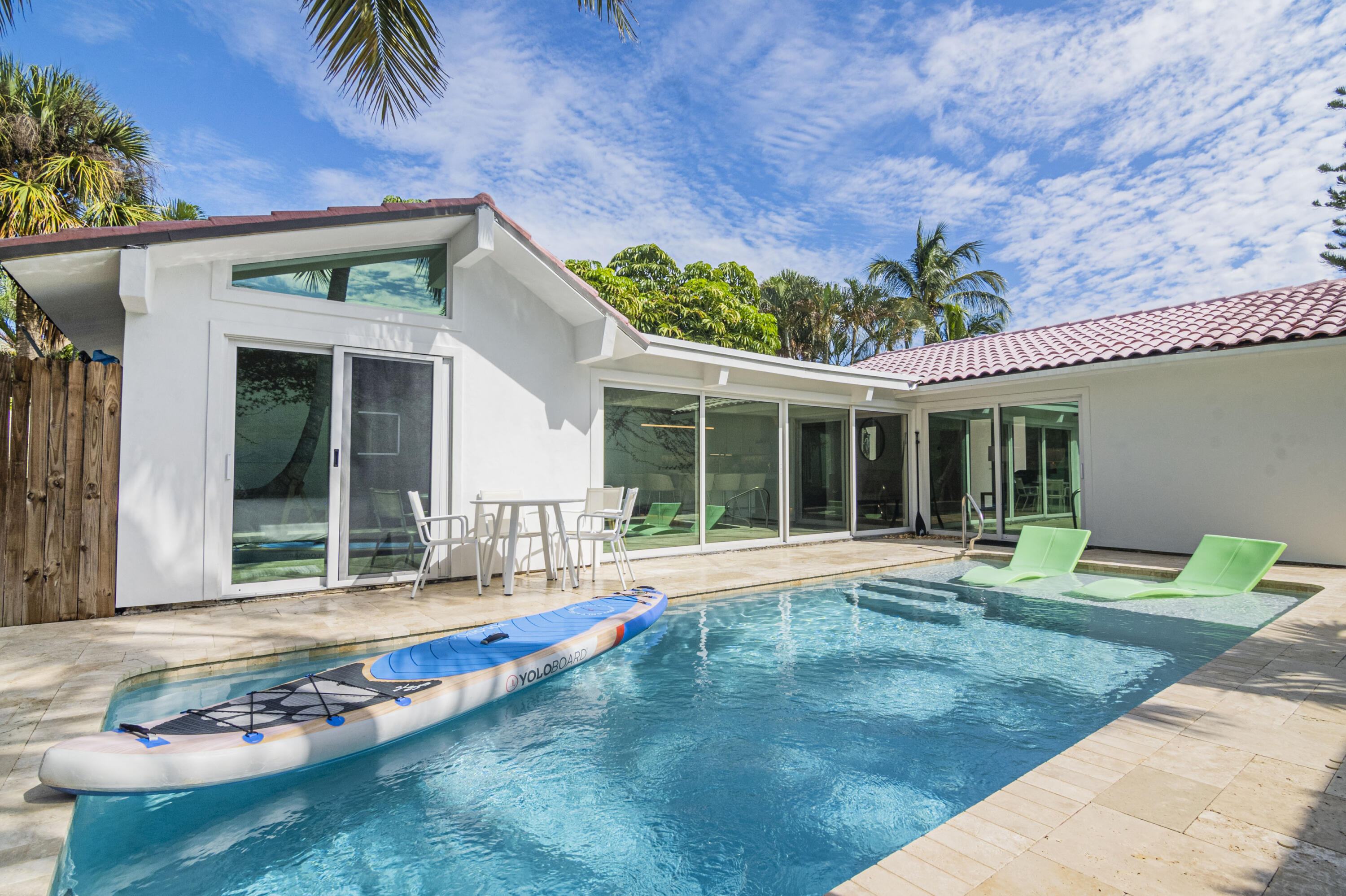 OCEAN WALK PLACE - Residential Lease