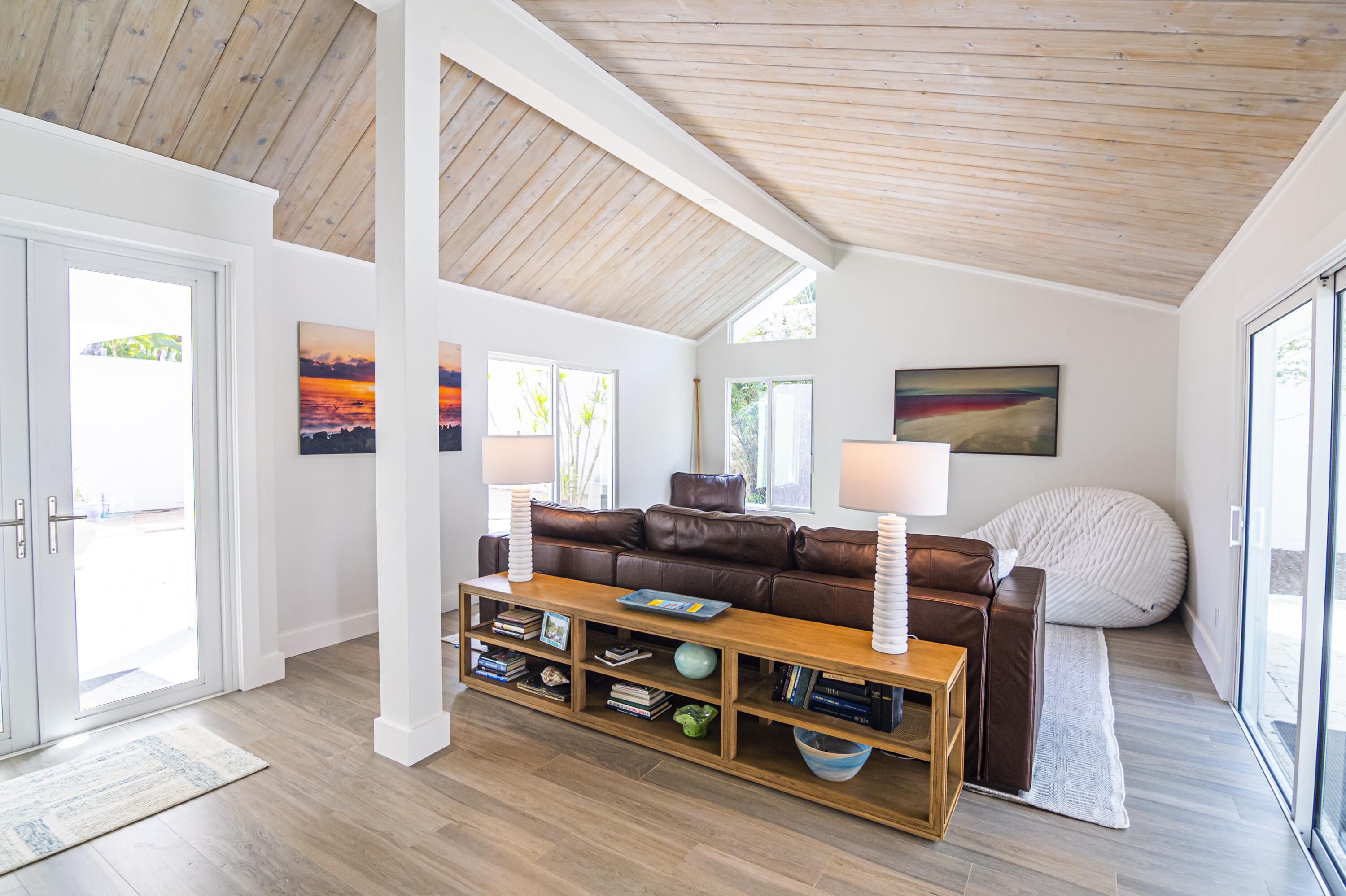 OCEAN WALK PLACE - Residential Lease