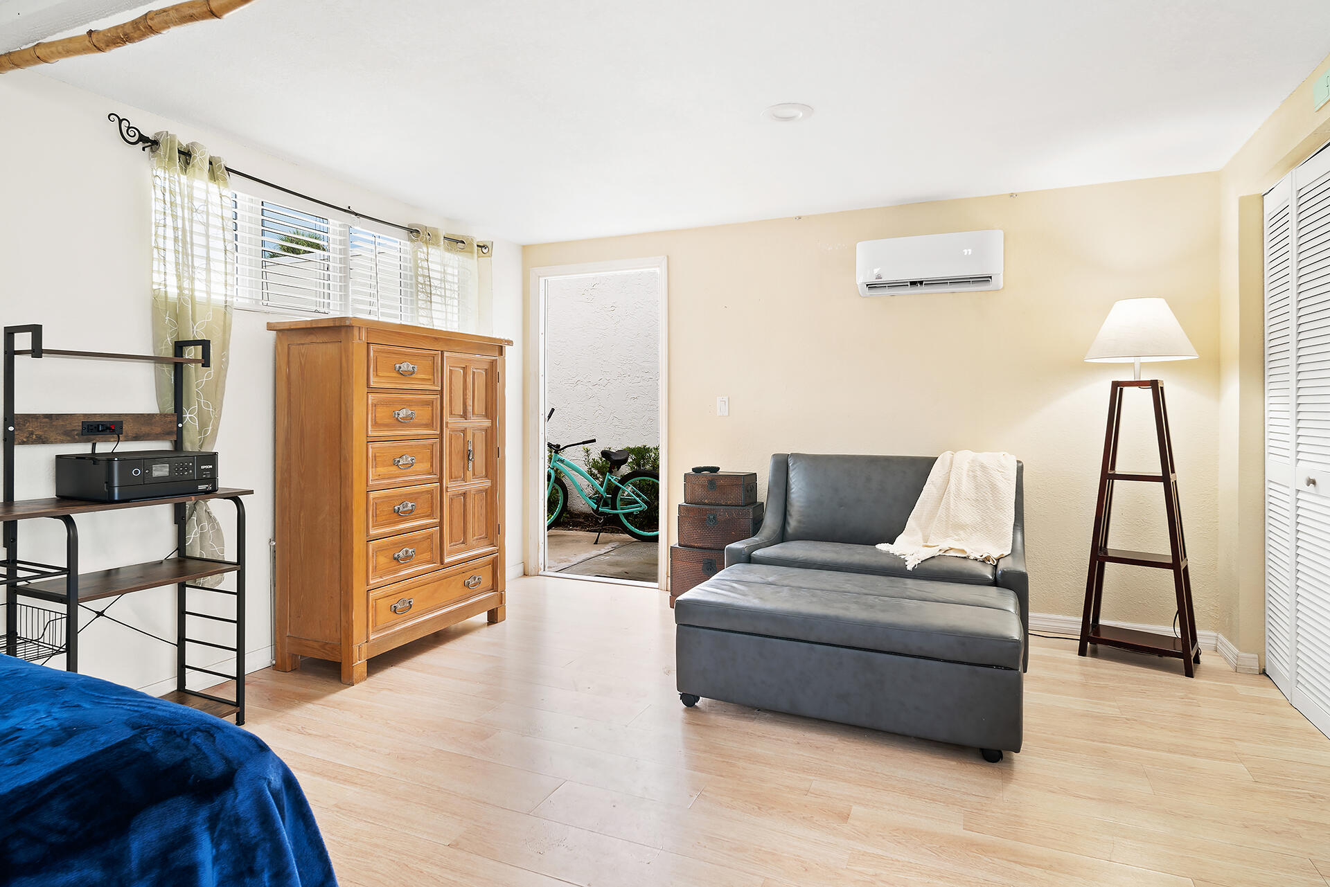 OCEAN WALK PLACE - Residential Lease