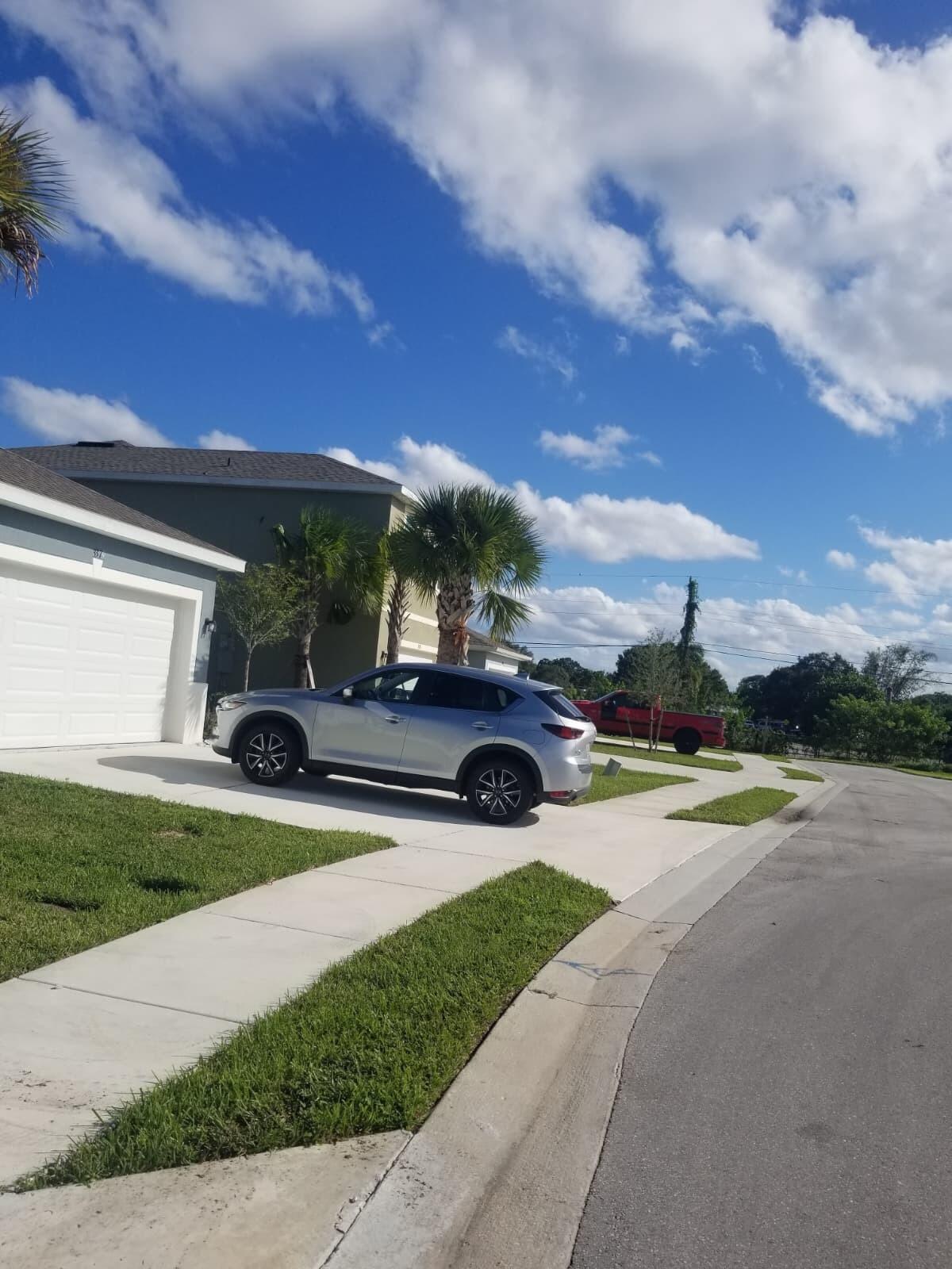 MAGNOLIA SQUARE - Residential