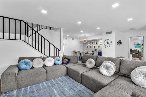 3904 Parkside Lane Hollywood FL 33021