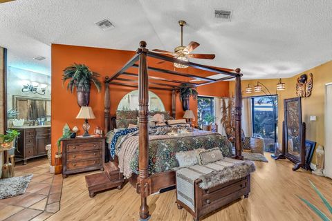 Tiny photo for 980 SW 70th Avenue, Plantation, FL 33317 (MLS # F10537926)