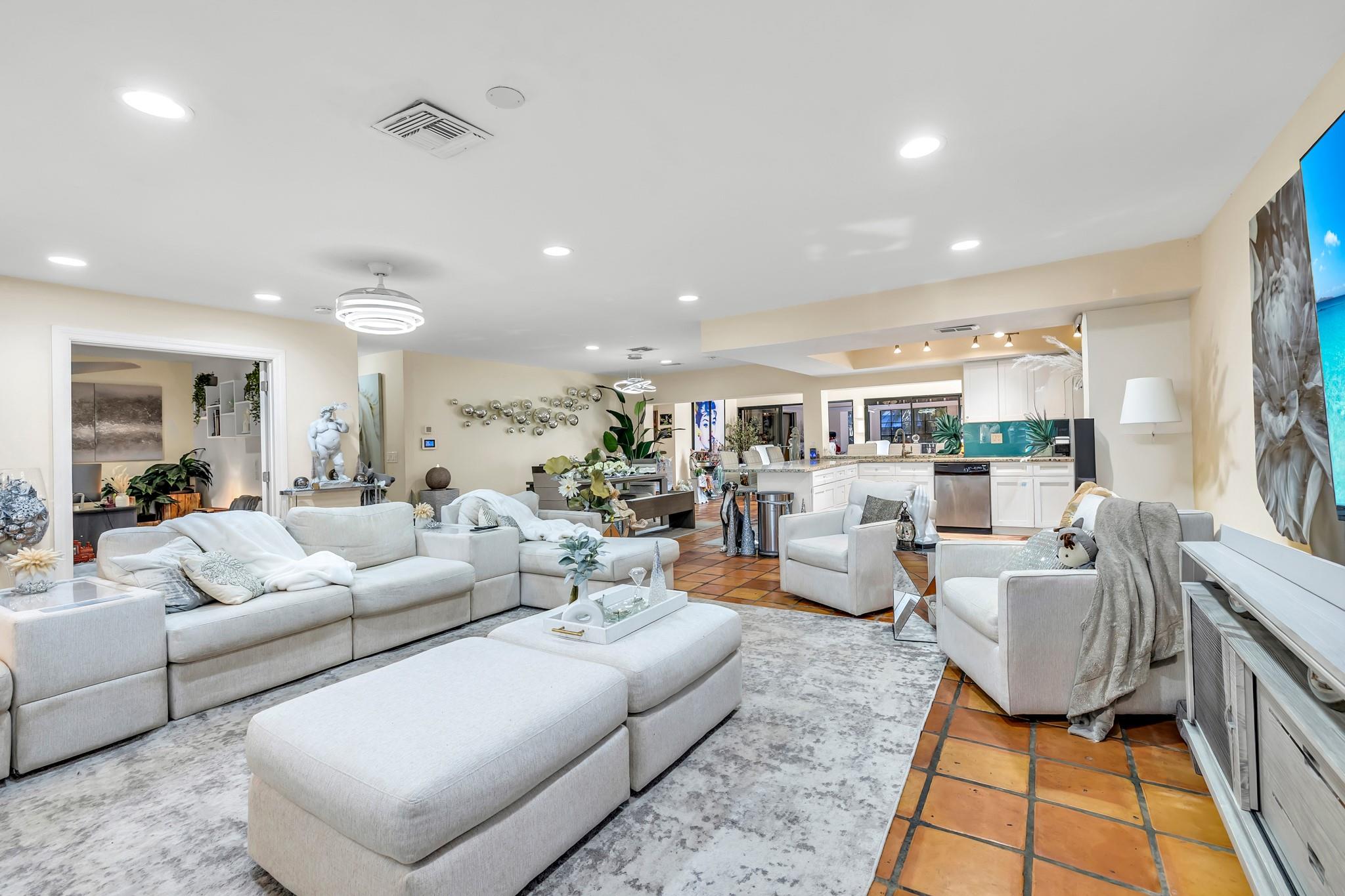 Royal Palm Estates Sec On - Residential