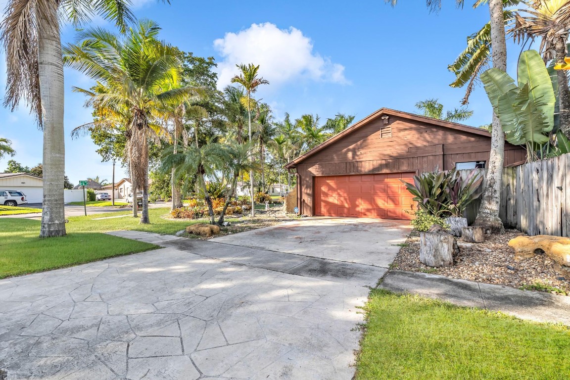 Royal Palm Estates Sec On - Residential