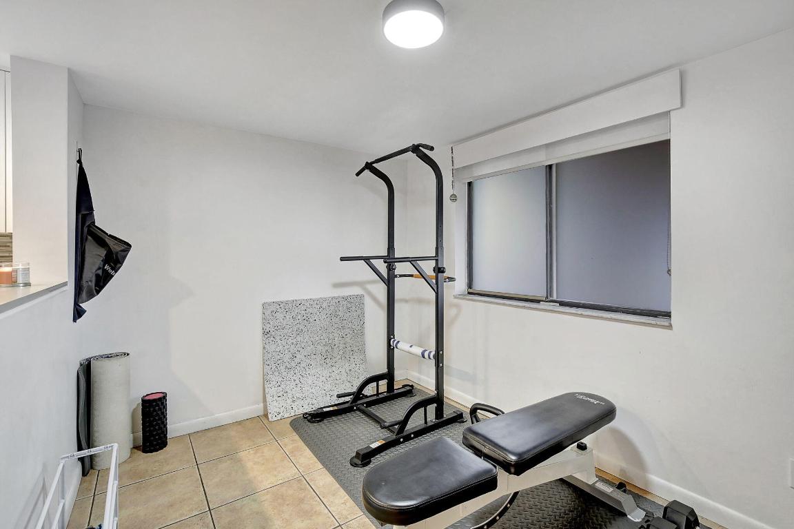 FOUNTAINS OF JACARANDA CONDO II - Residential