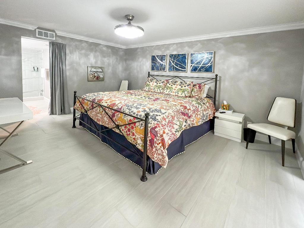 LUCERNE POINTE ONE,TWO,THREE FOUR,SEVEN,EIGHT,NINE - Residential