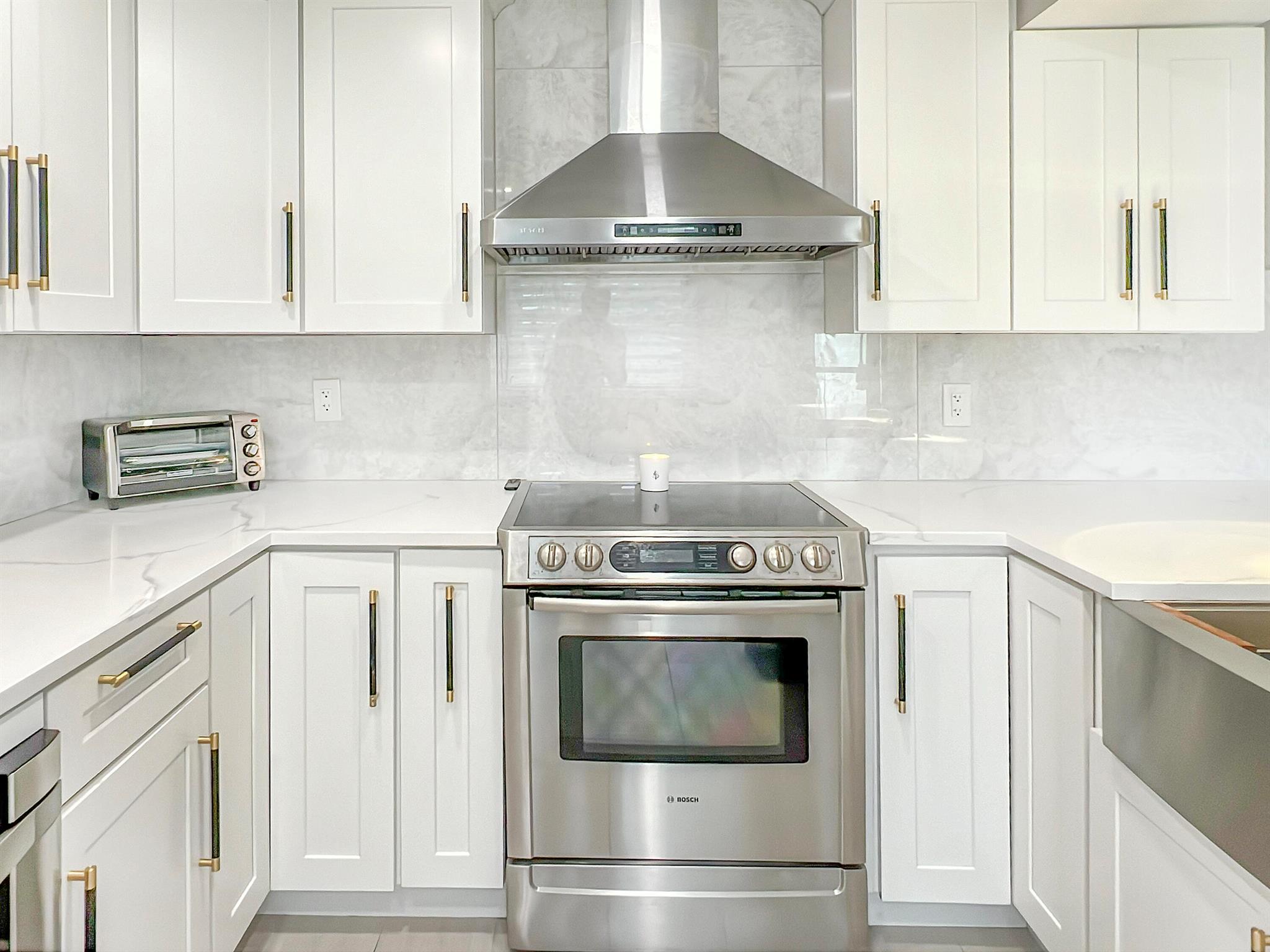 LUCERNE POINTE ONE,TWO,TH - Residential