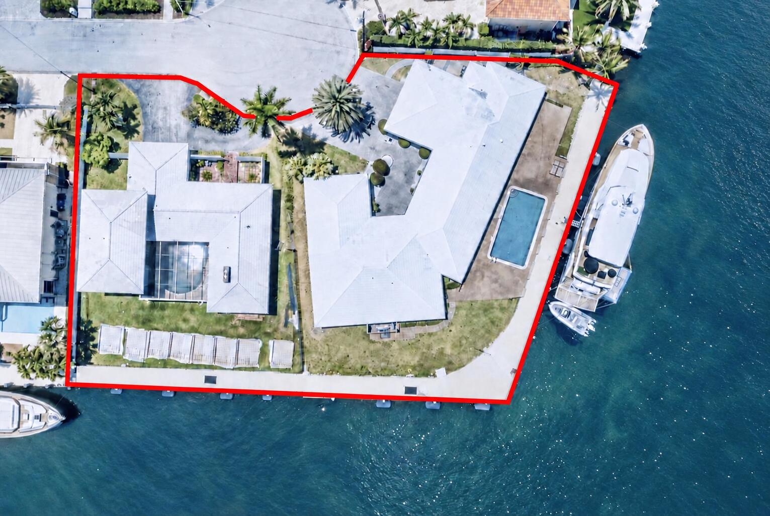 640 4TH KEY Drive
