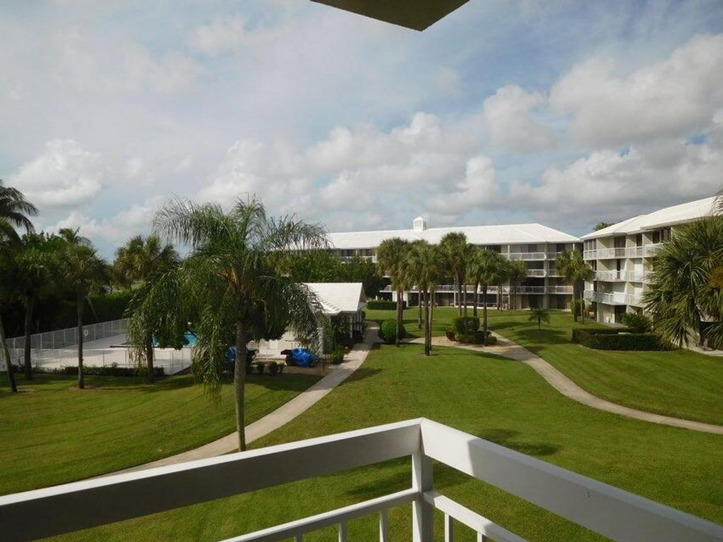 Photo of 2741 Village Boulevard #304, West Palm Beach, FL 33409 (MLS # R11165498)