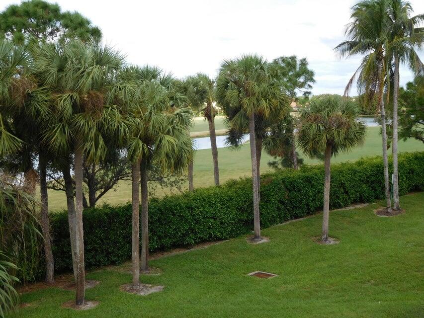 WHITEHALL - Residential