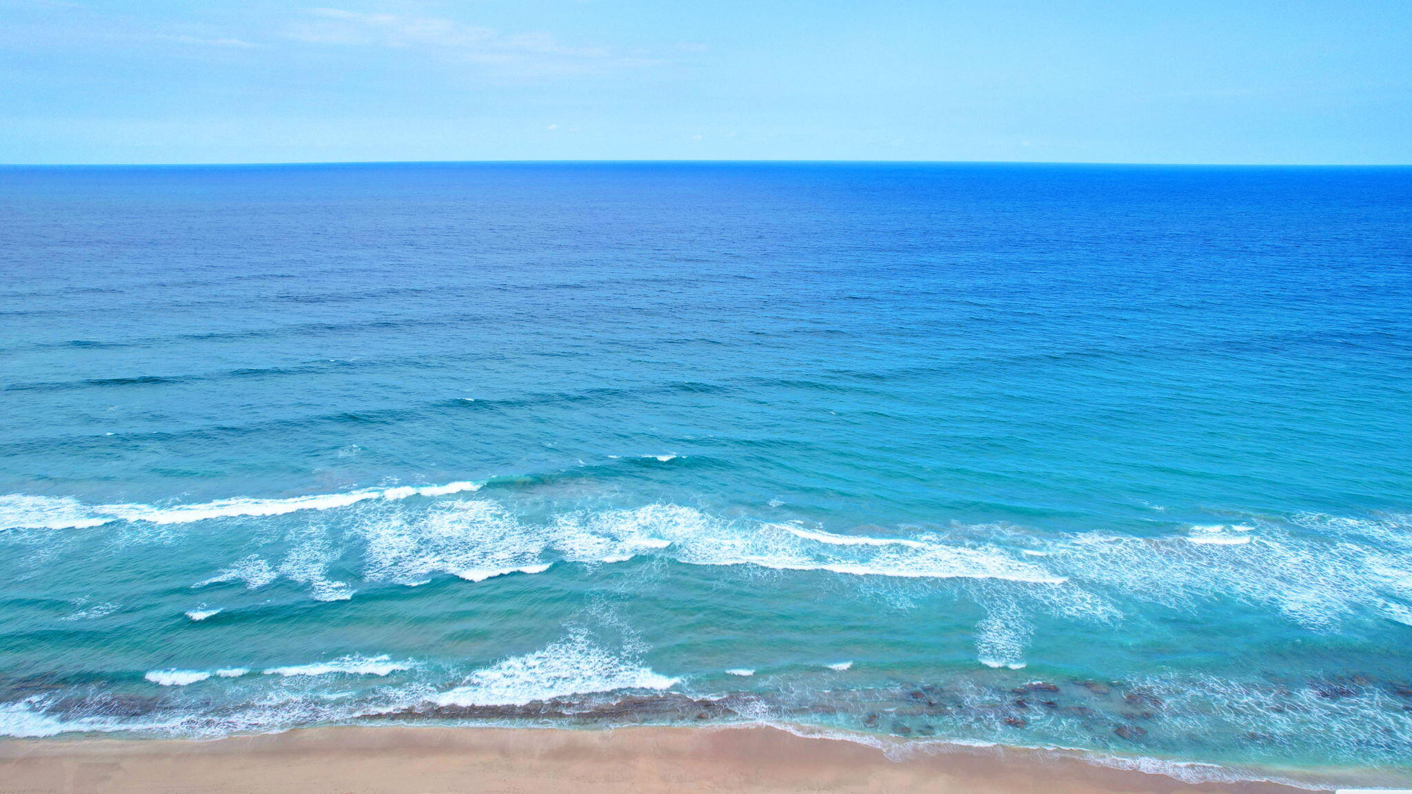 MAYFAIR HOUSE CONDO - Residential