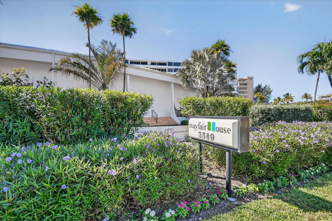 MAYFAIR HOUSE CONDO - Residential