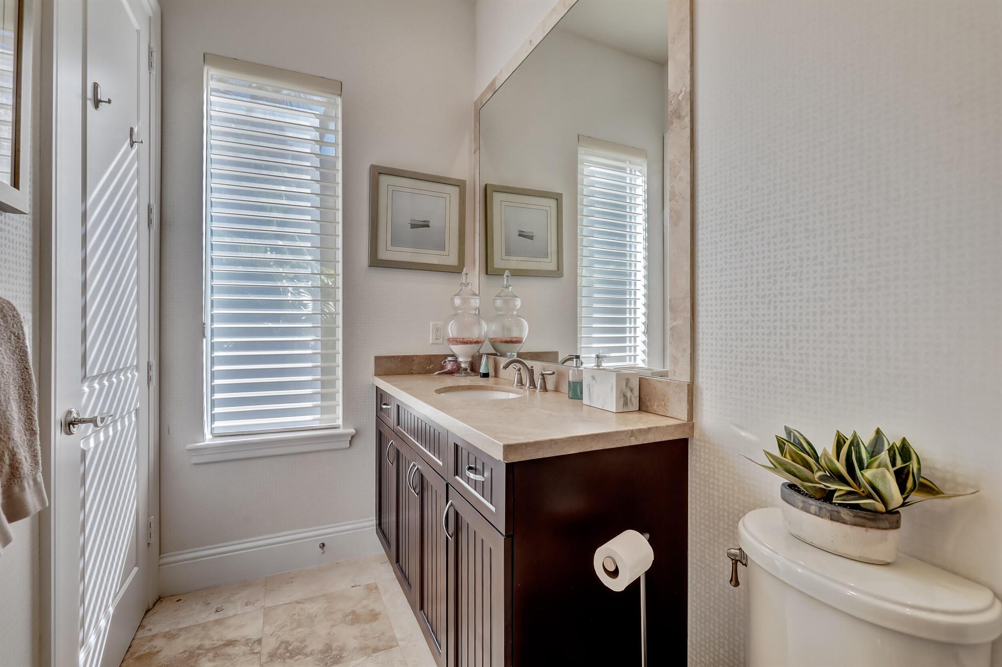 OLD PALM - Residential