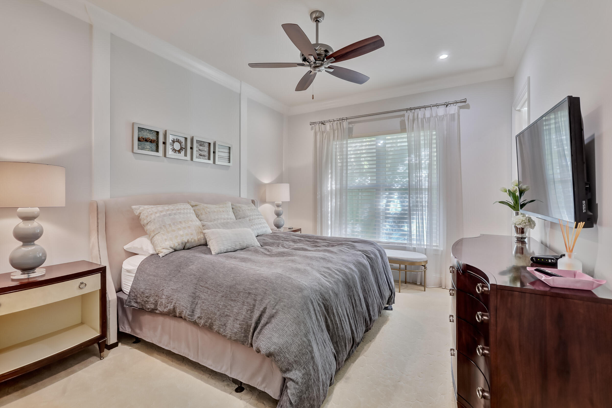 OLD PALM - Residential