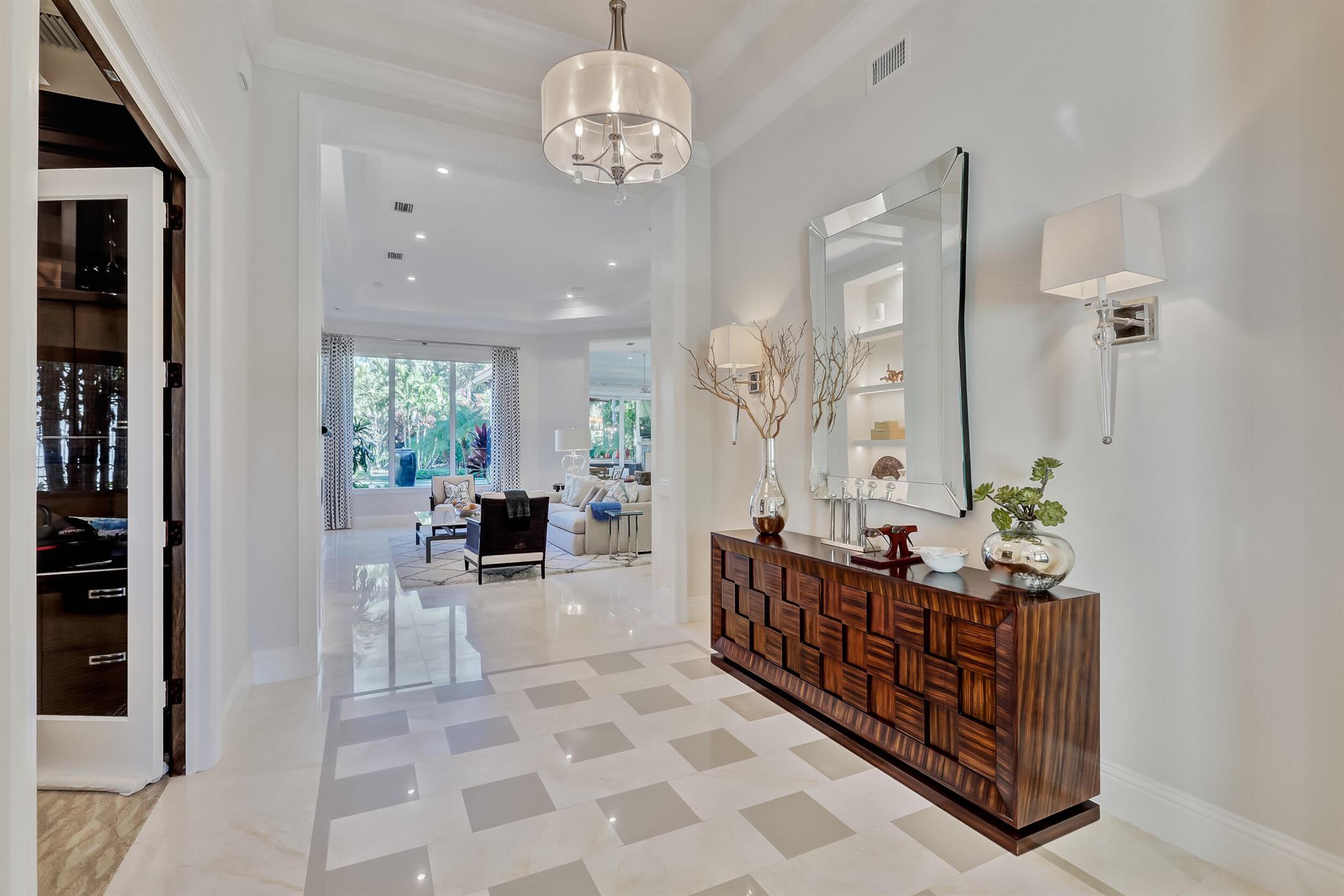 OLD PALM - Residential