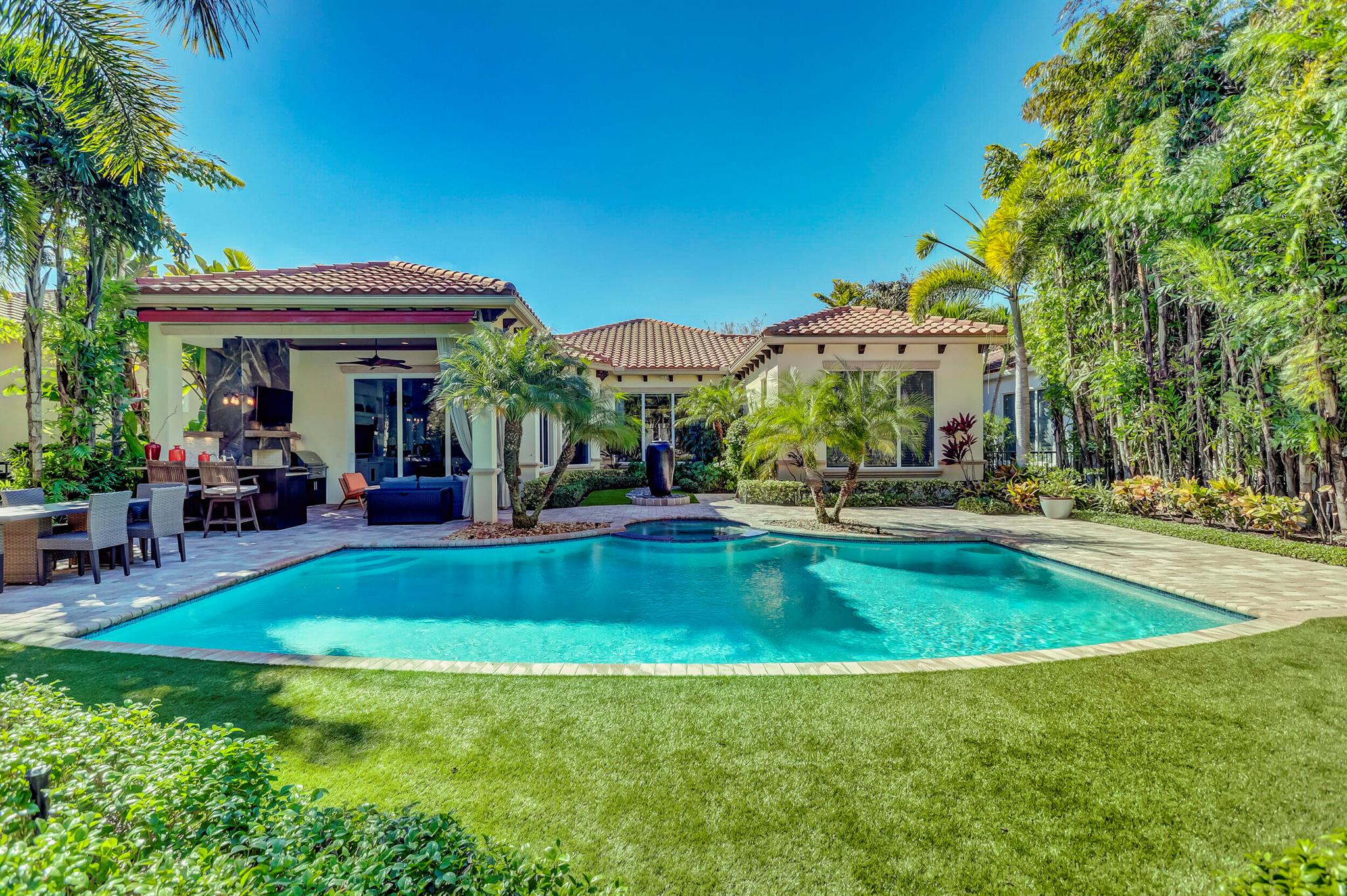 OLD PALM - Residential