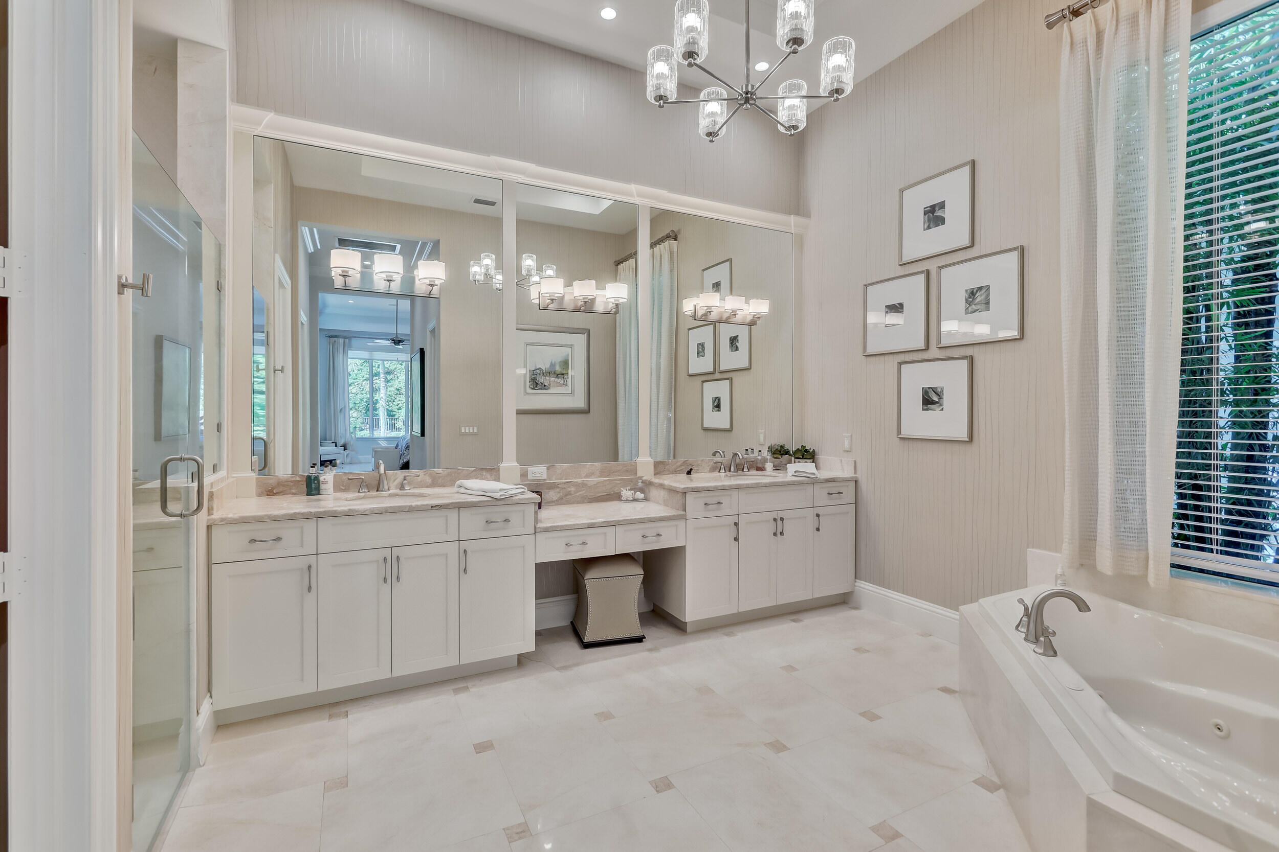 OLD PALM - Residential