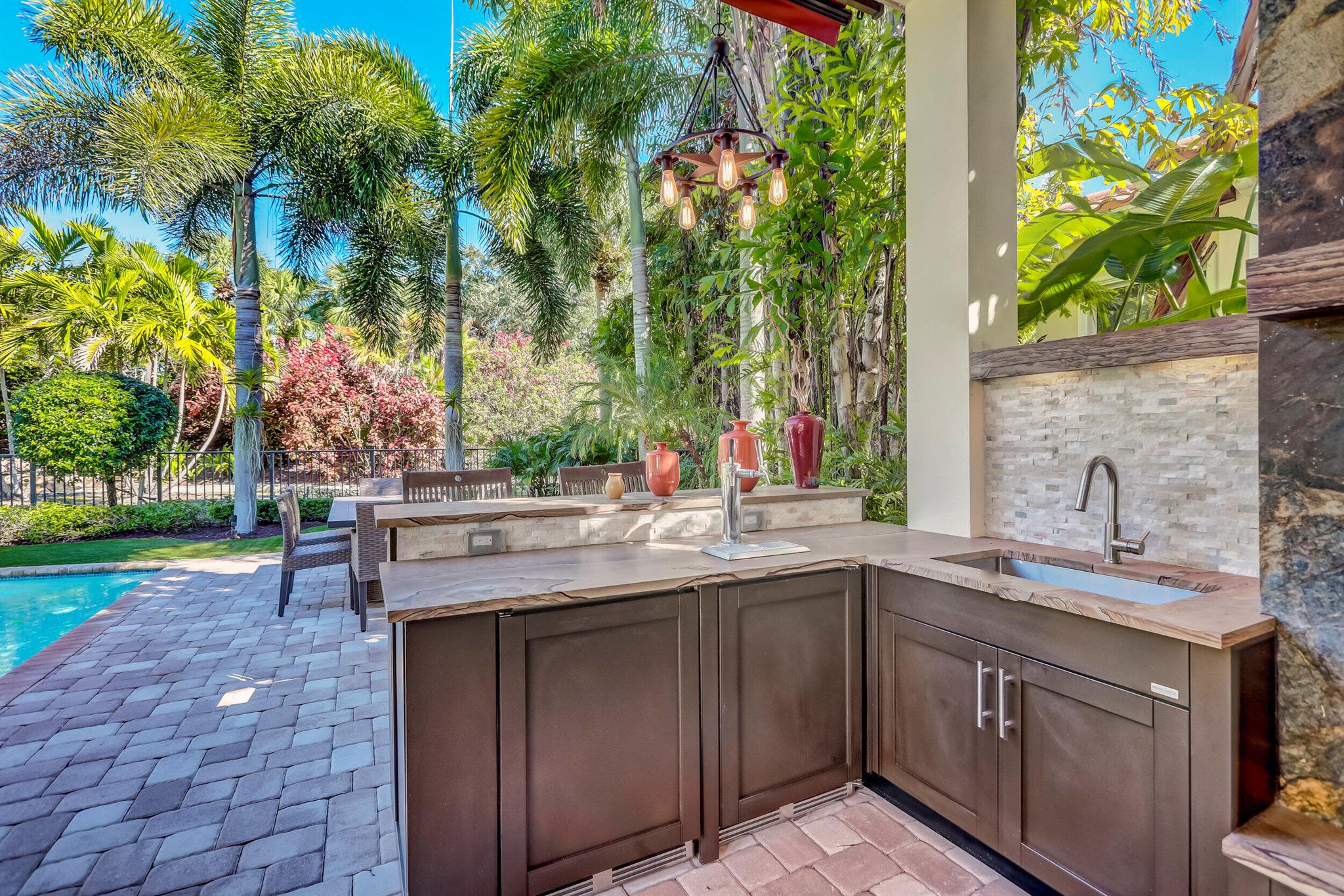 OLD PALM - Residential