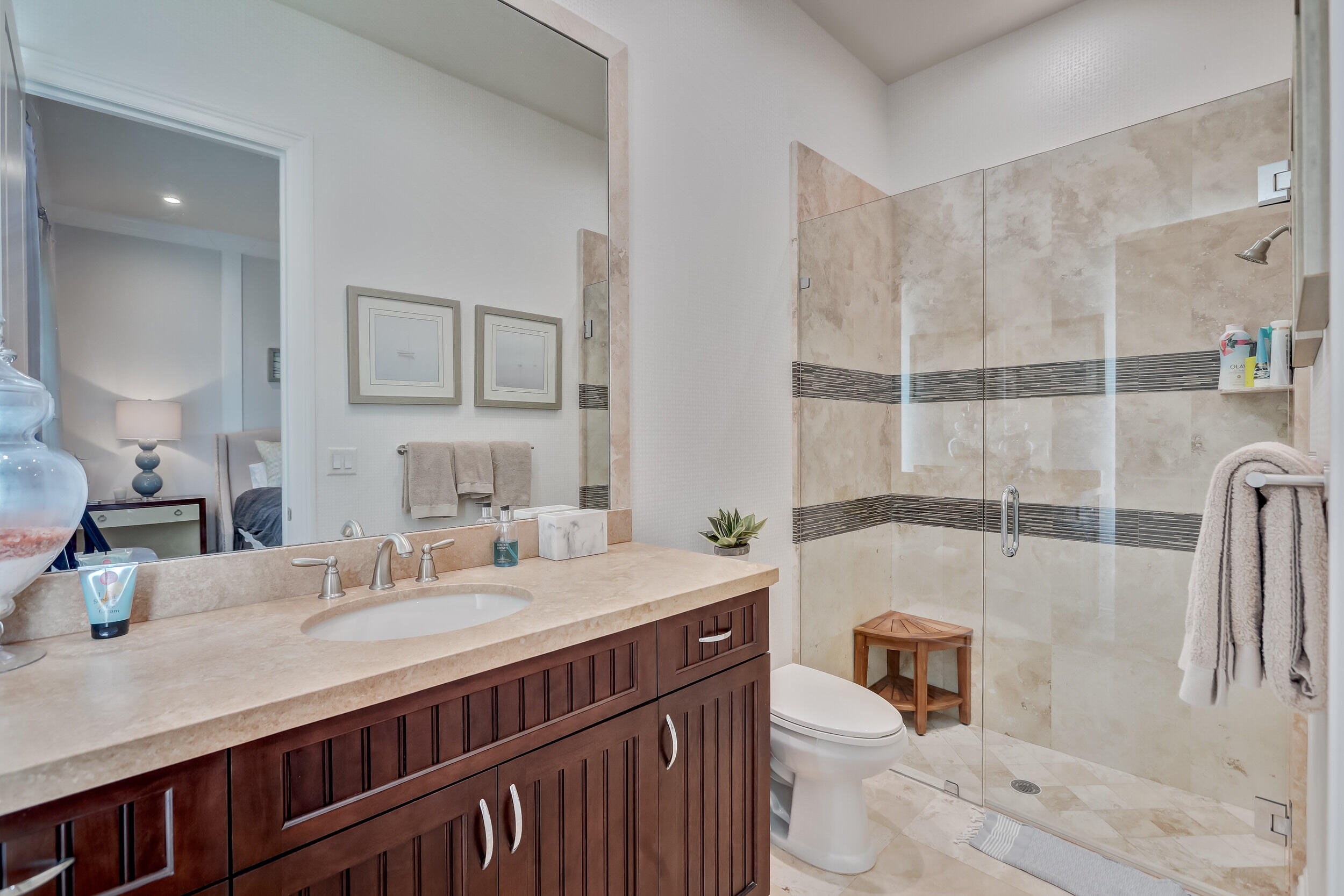 OLD PALM - Residential