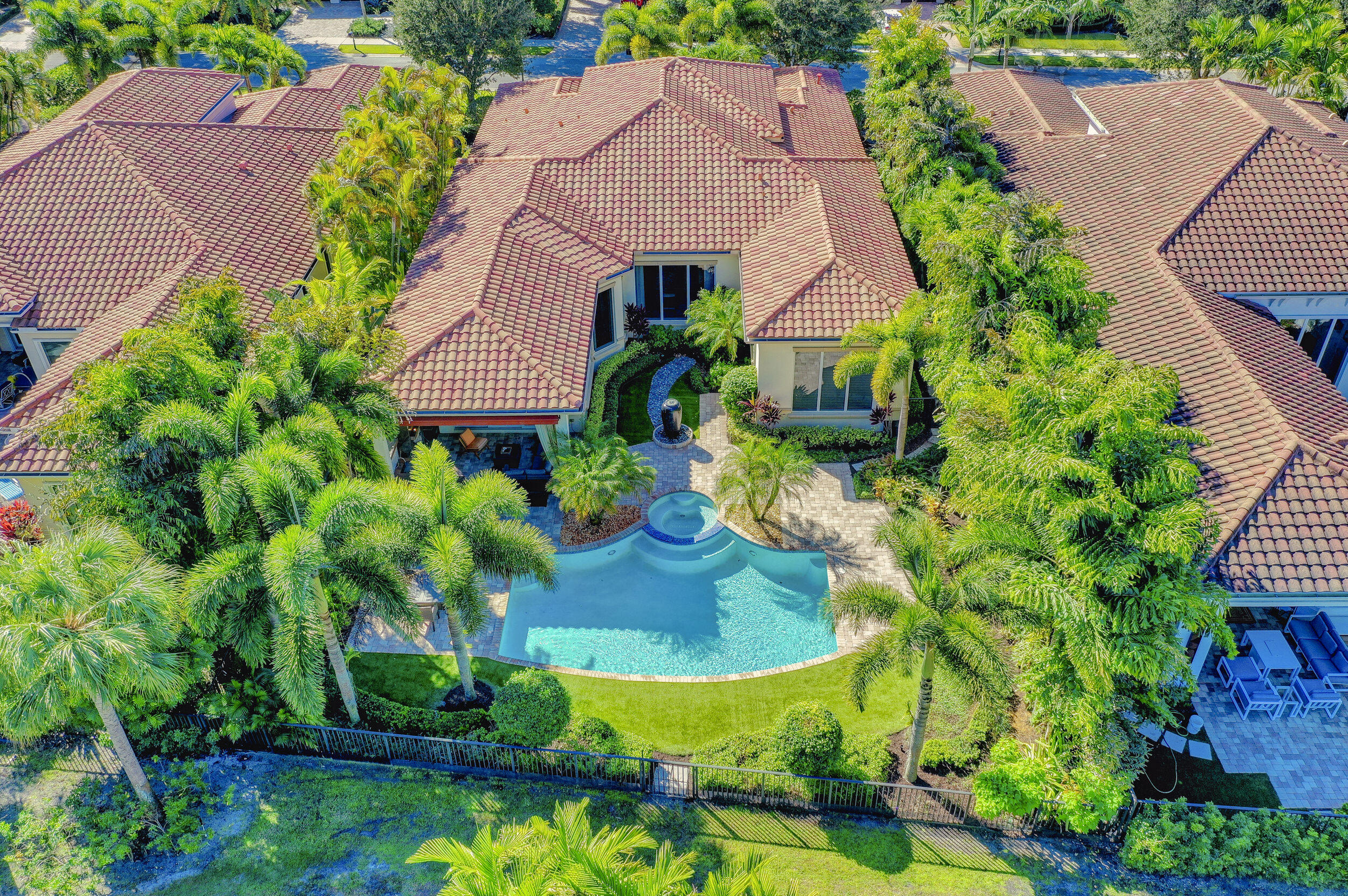 OLD PALM - Residential