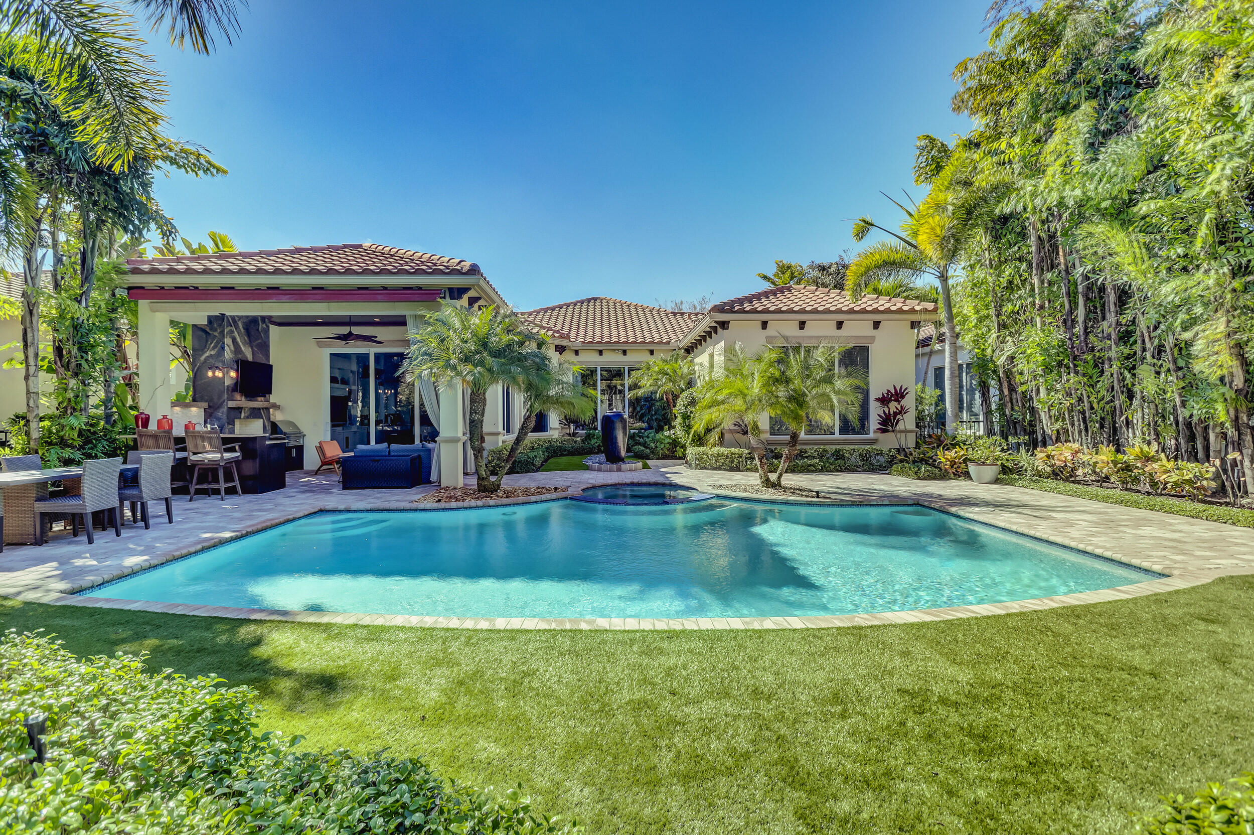 OLD PALM - Residential