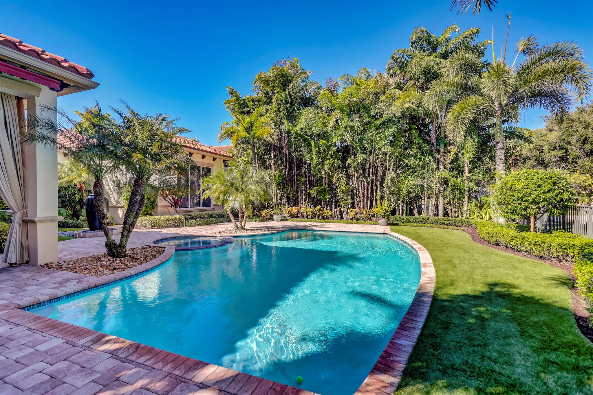 OLD PALM - Residential