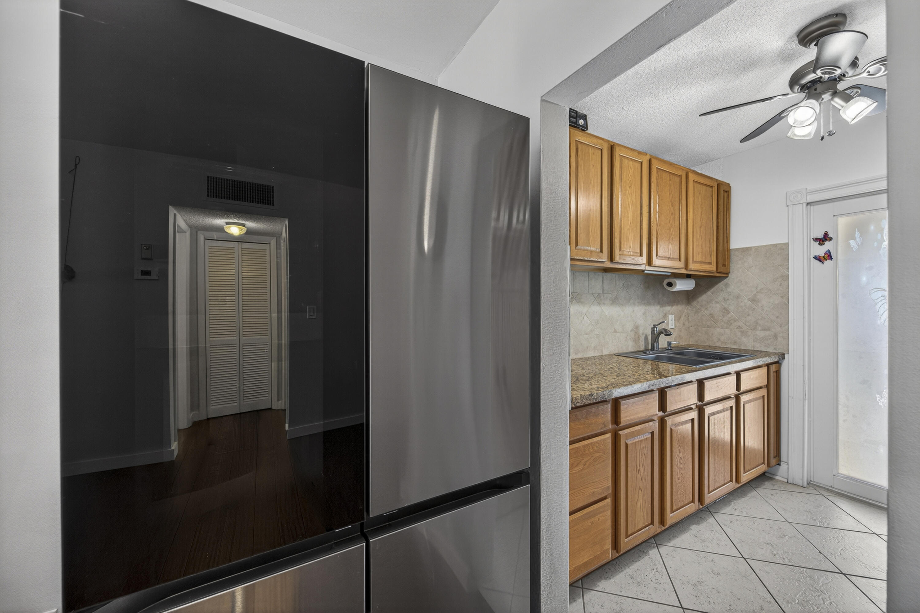 2475 W Golf Boulevard 247