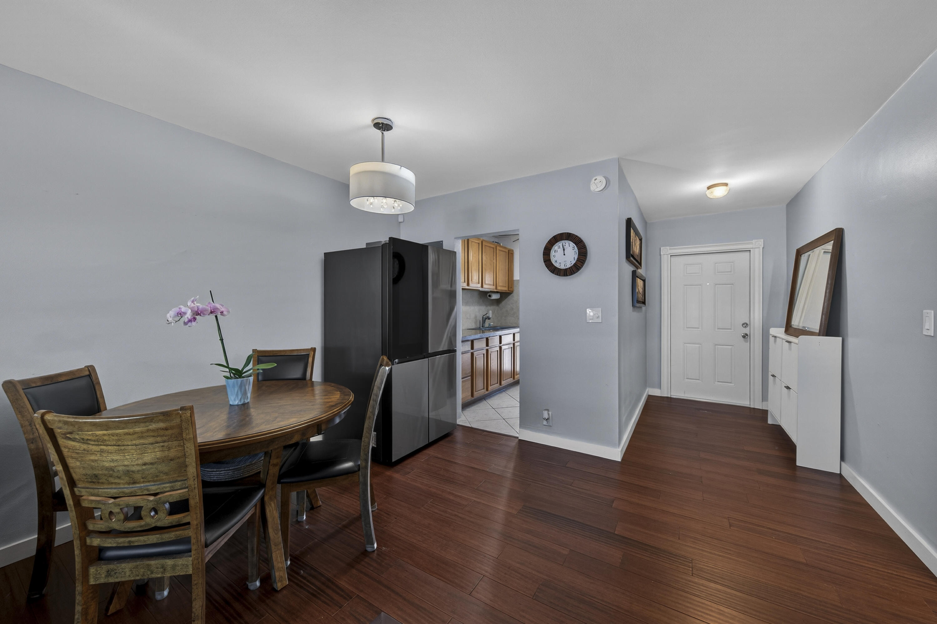 FAIRVIEW I CONDO - Residential