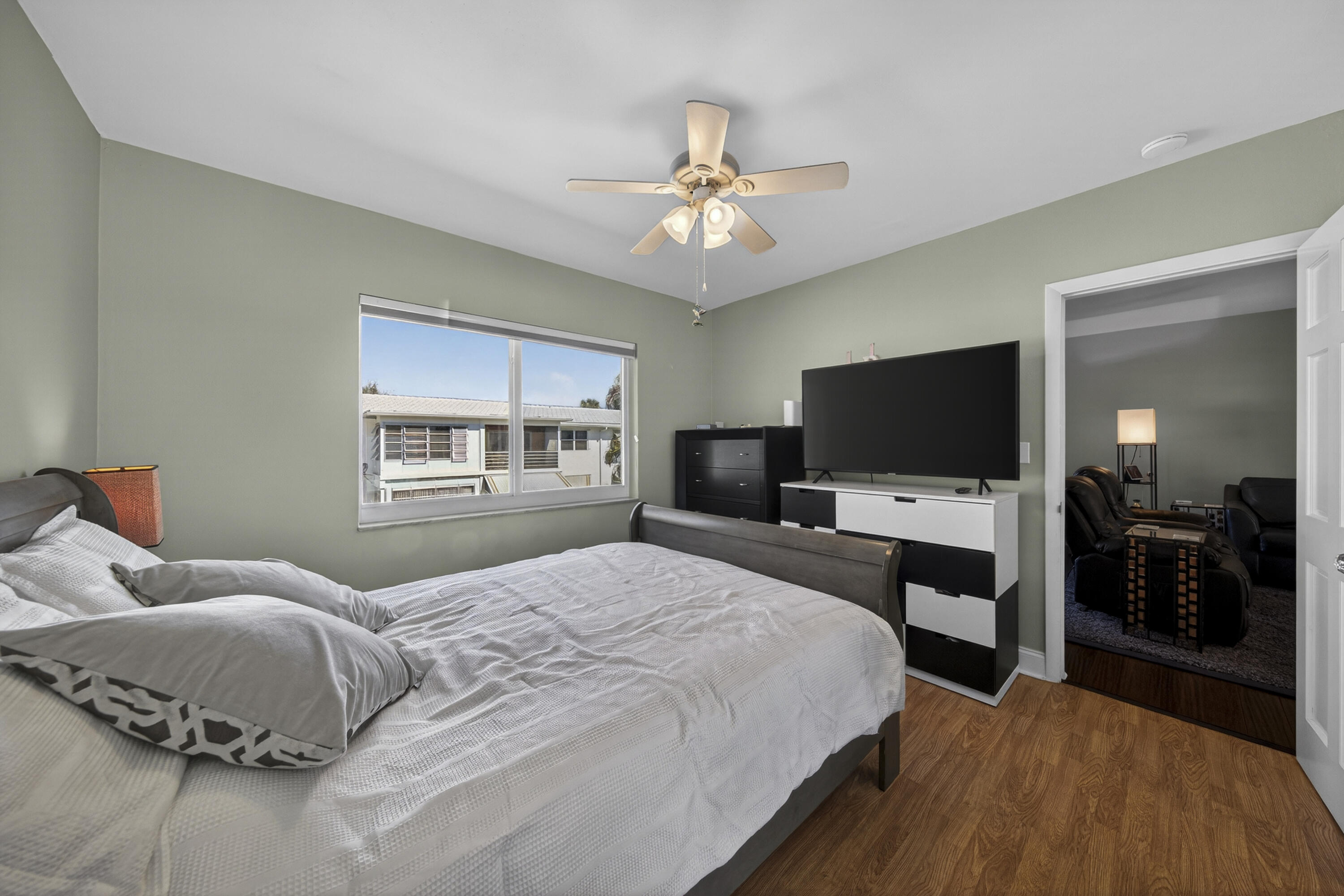 FAIRVIEW I CONDO - Residential