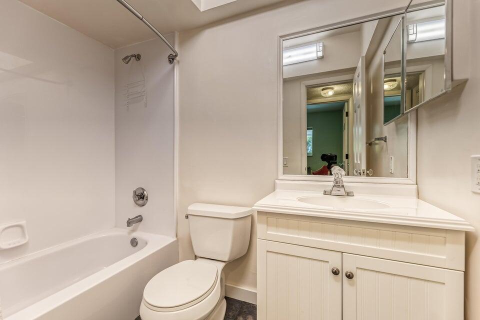 2475 W Golf Boulevard 247