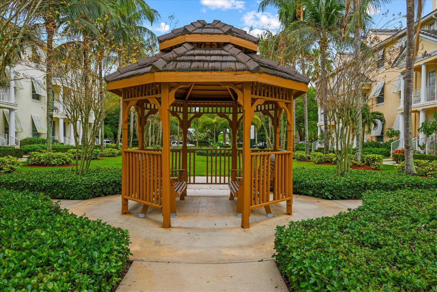 ABACOA TOWN CENTER 3 - Residential