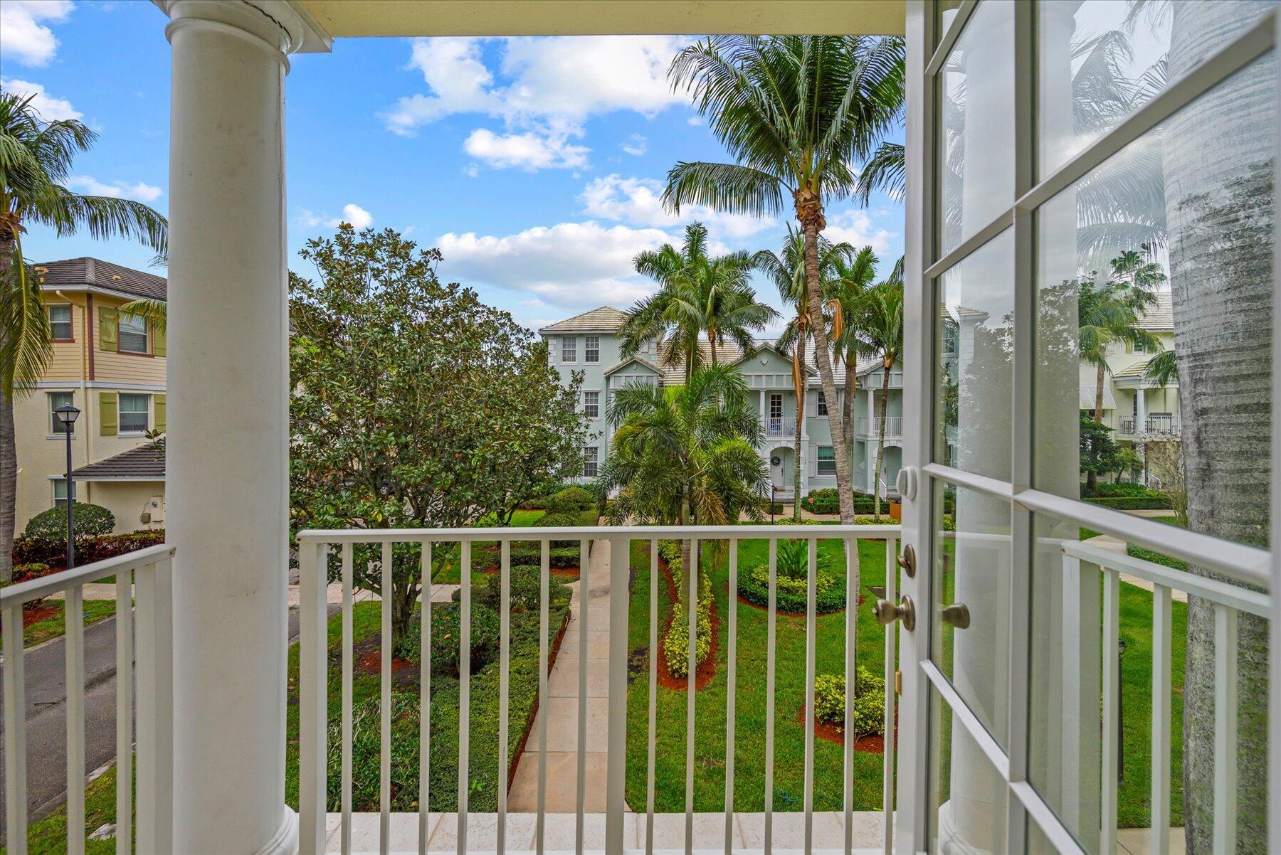 ABACOA TOWN CENTER 3 - Residential