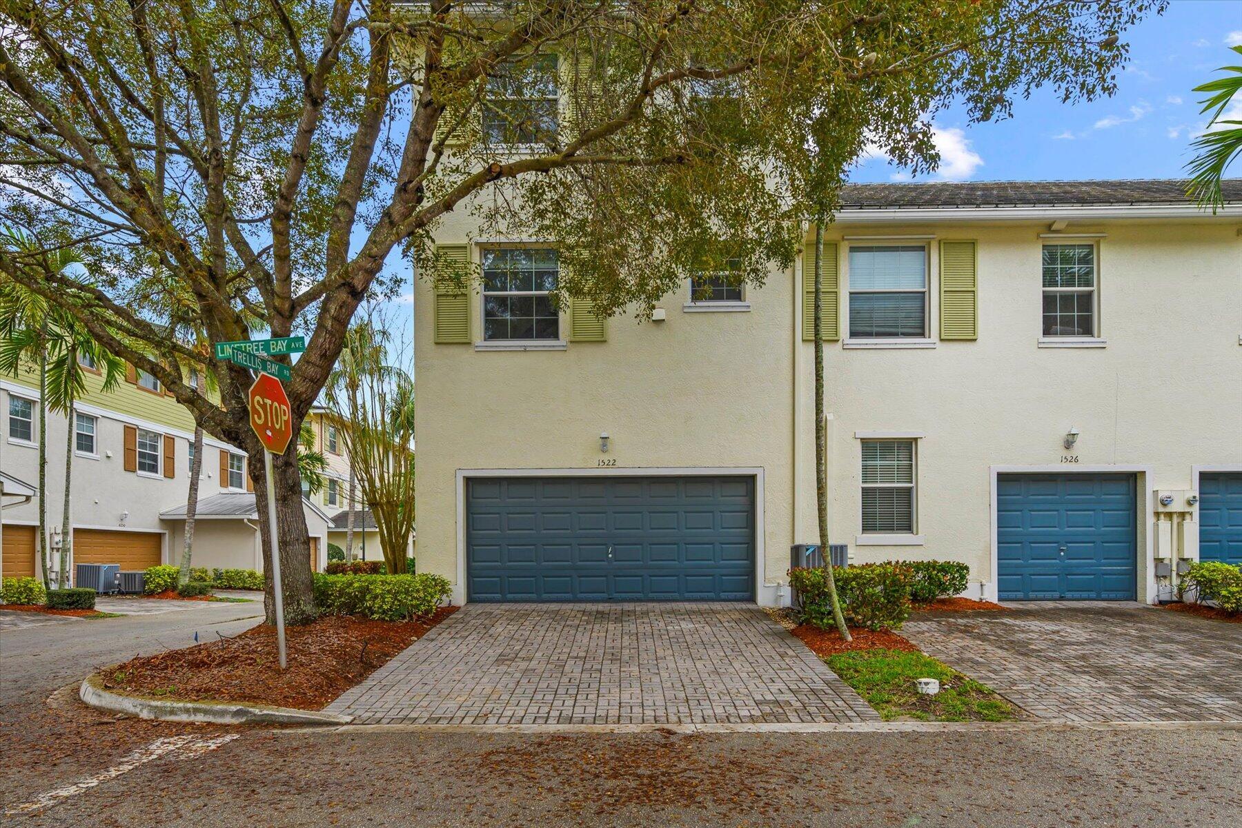 ABACOA TOWN CENTER 3 - Residential