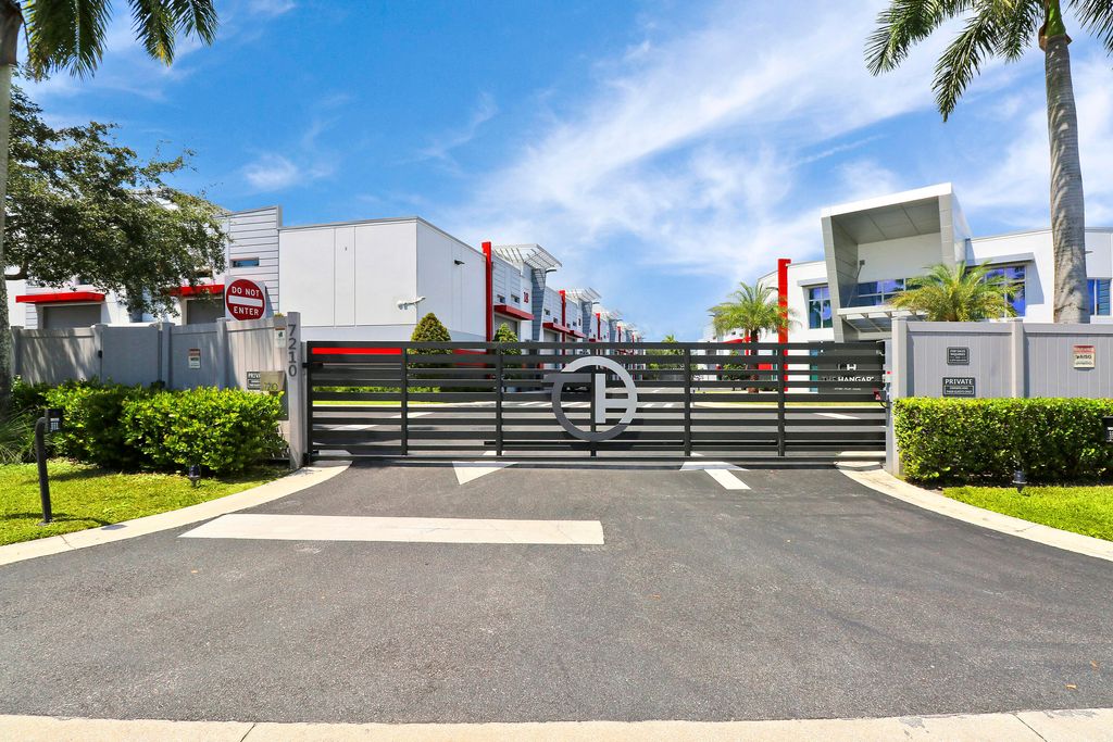 Photo of 7210 Haverhill Business Parkway #13, Riviera Beach, FL 33407 (MLS # B26016272)